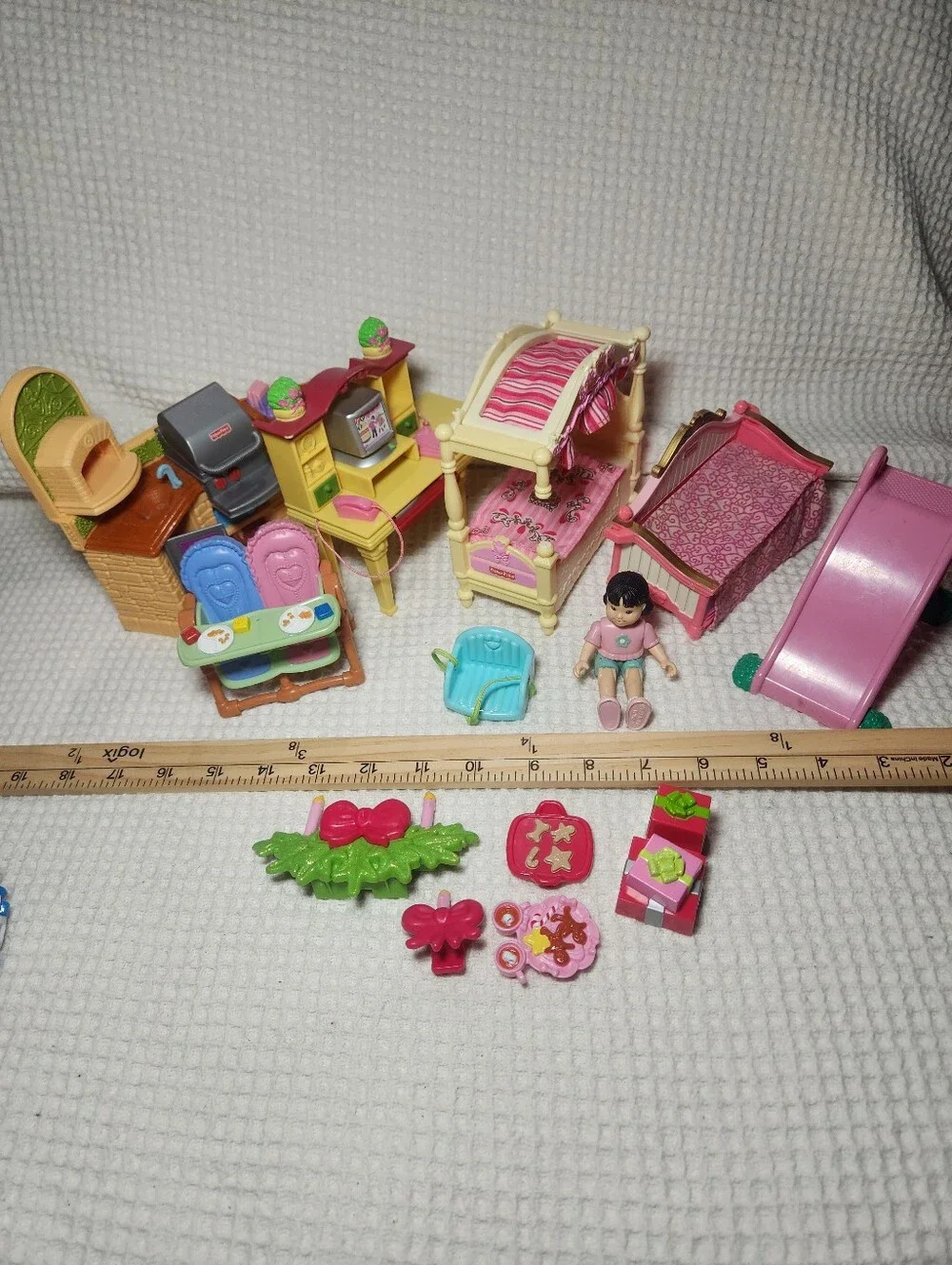 Fisher-Price Loving Family Dollhouse Furniture & Accessories 13pc Set